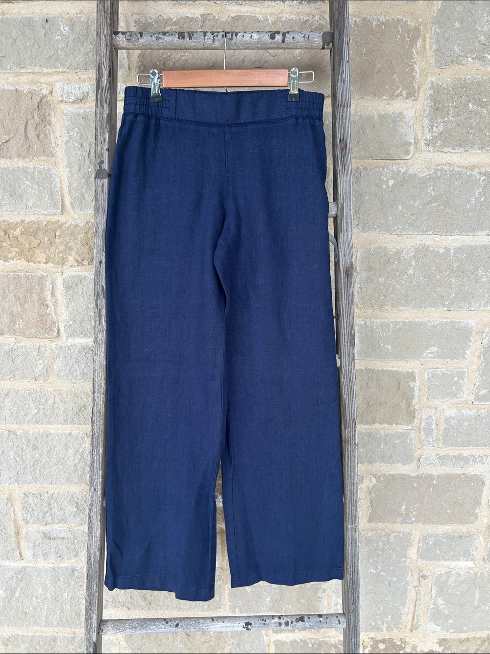 Lilly Pulitzer Classic Navy Linen Pant